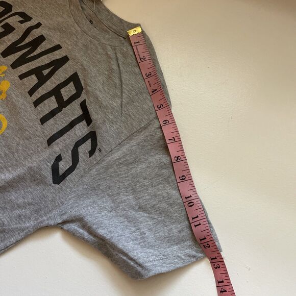 Harry Potter T-Shirt Hogwarts House Crest Graphic Tee Mens Size XS NEW TAGS - Picture 8 of 9